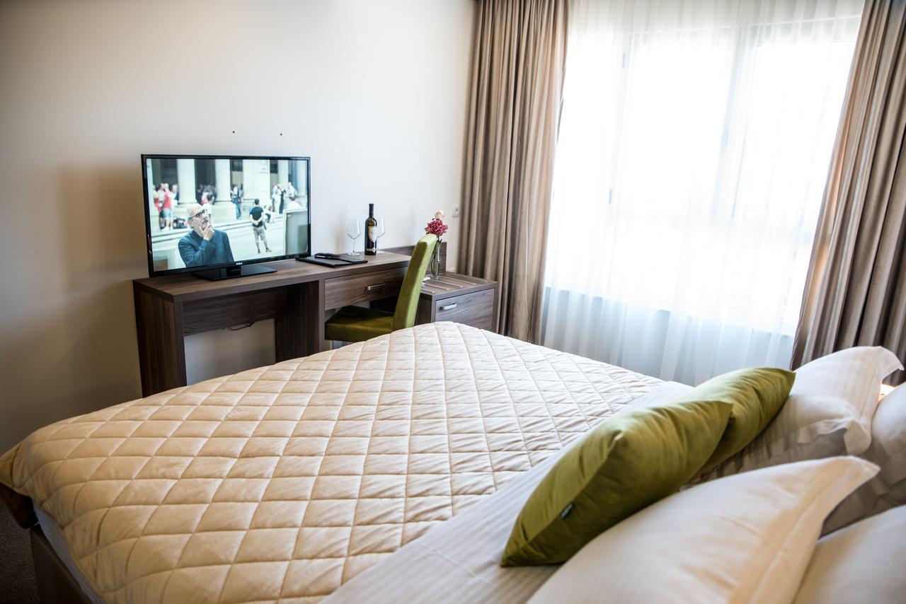 Boutique Hotel "Salina" Улцин Екстериор снимка
